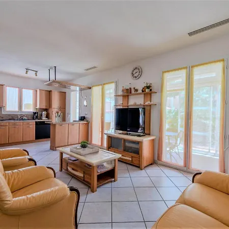 Ladine By Interhome *