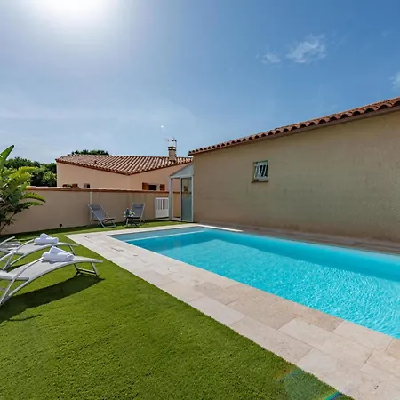 Ladine By Interhome * Le Barcares