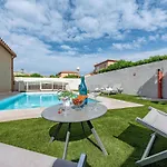 Ladine By Interhome *
