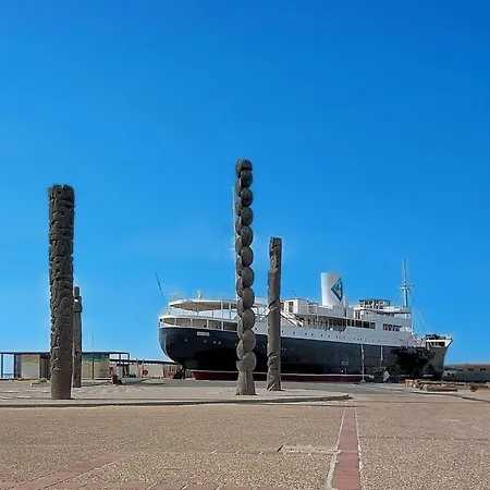 Ladine By Interhome فيلة Le Barcarès